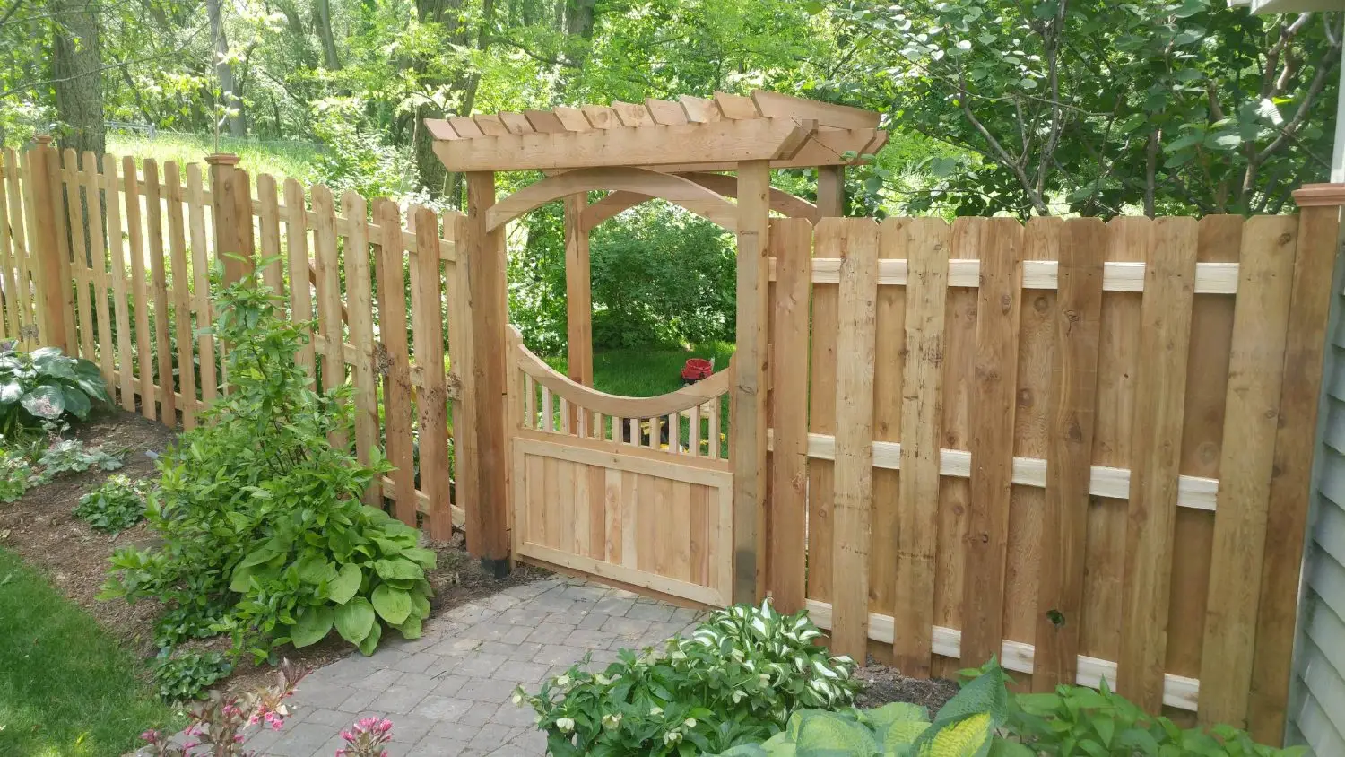 Lawrence-Custom-Cedar-Cascade