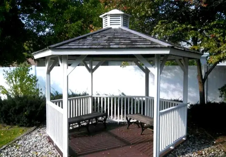 Polyvinyl-gazebo